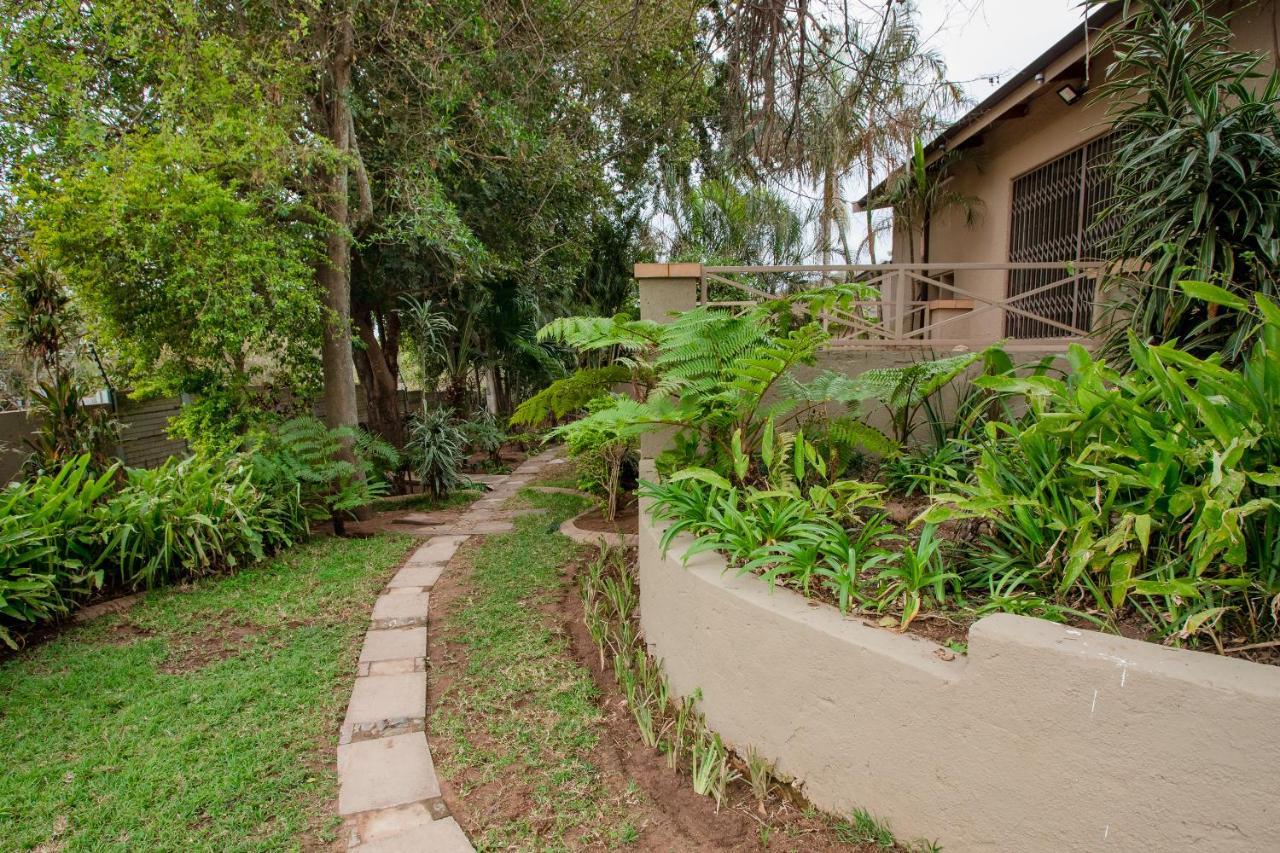 4 Gazelle Guesthouse Mbombela Eksteriør bilde