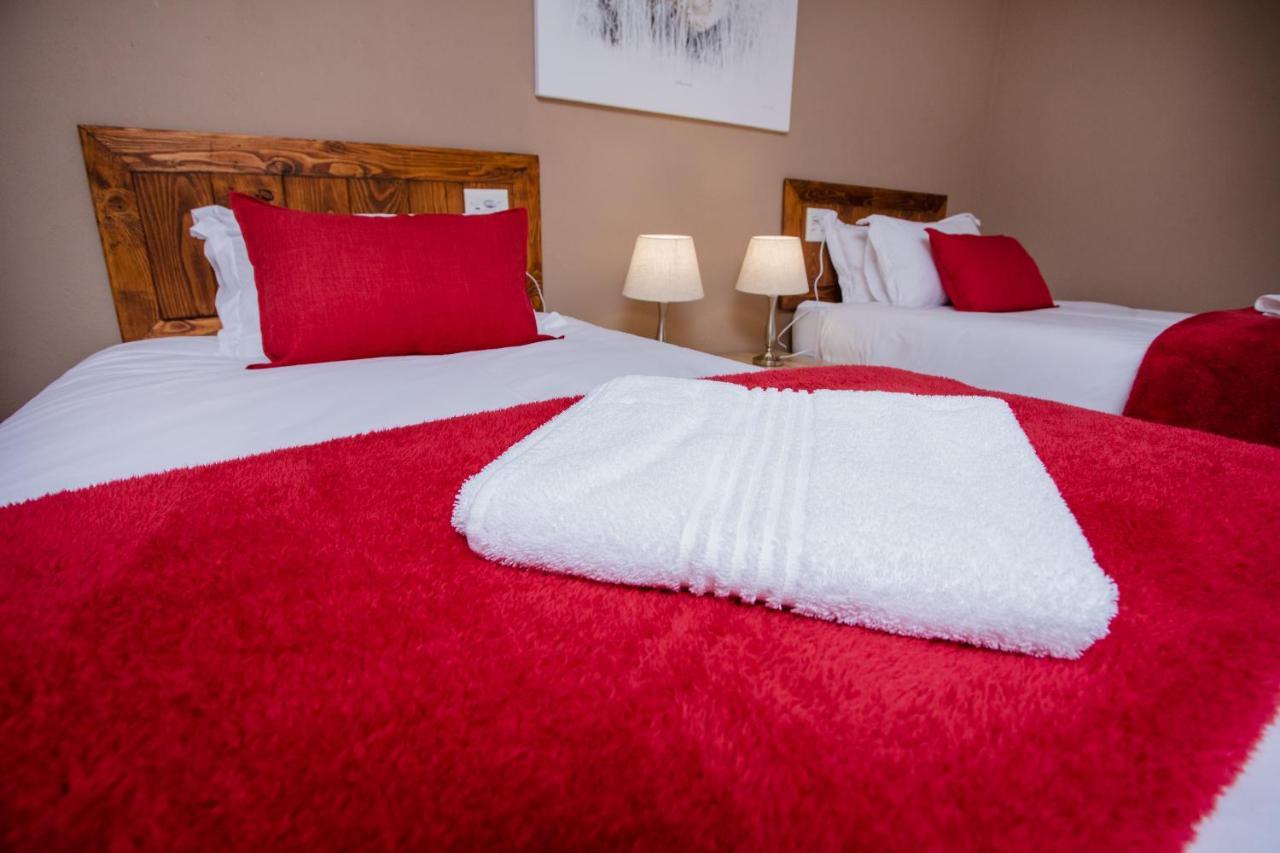 4 Gazelle Guesthouse Mbombela Eksteriør bilde